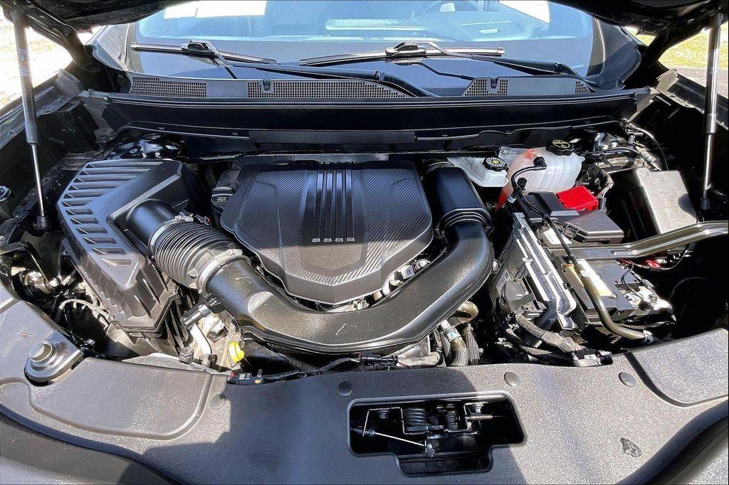 used 2024 GMC Acadia car, priced at $34,600