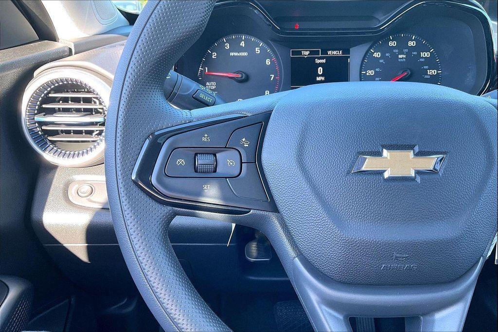 new 2026 Chevrolet Trax car, priced at $25,405