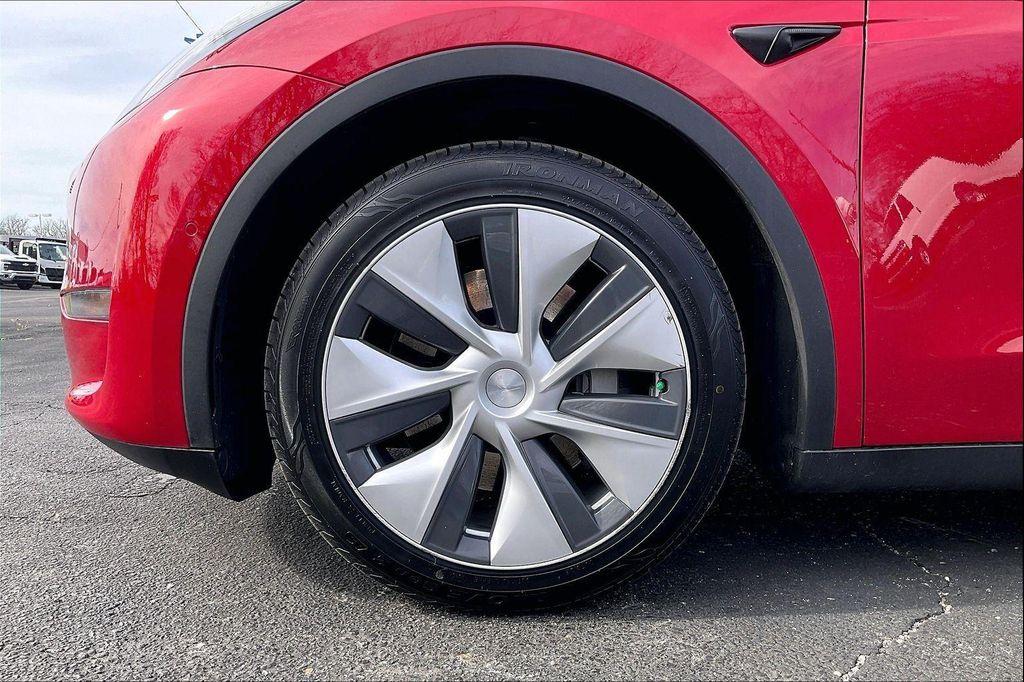 used 2021 Tesla Model Y car, priced at $21,500
