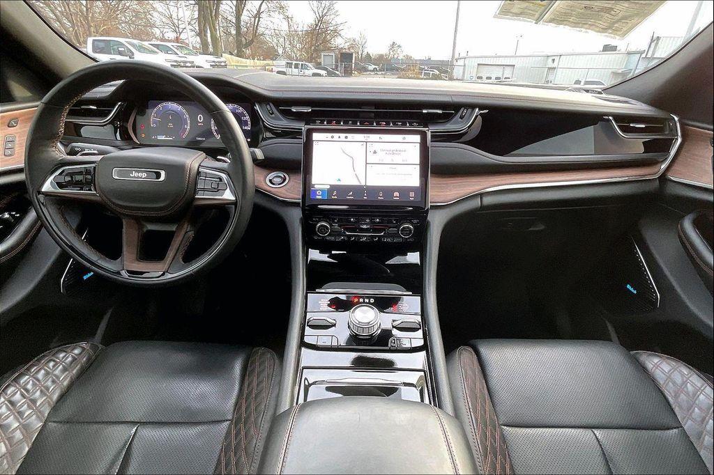 used 2023 Jeep Grand Cherokee car, priced at $34,900