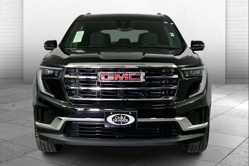 used 2025 GMC Acadia car, priced at $29,000