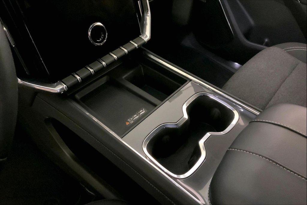 used 2025 GMC Acadia car, priced at $29,000