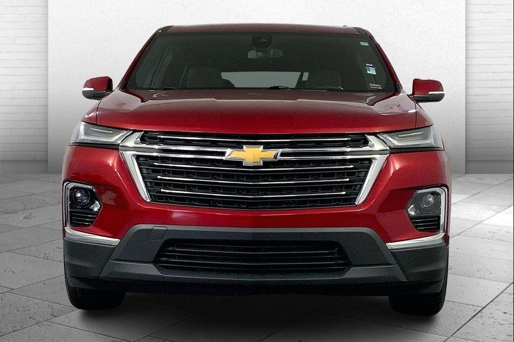 used 2023 Chevrolet Traverse car, priced at $22,725