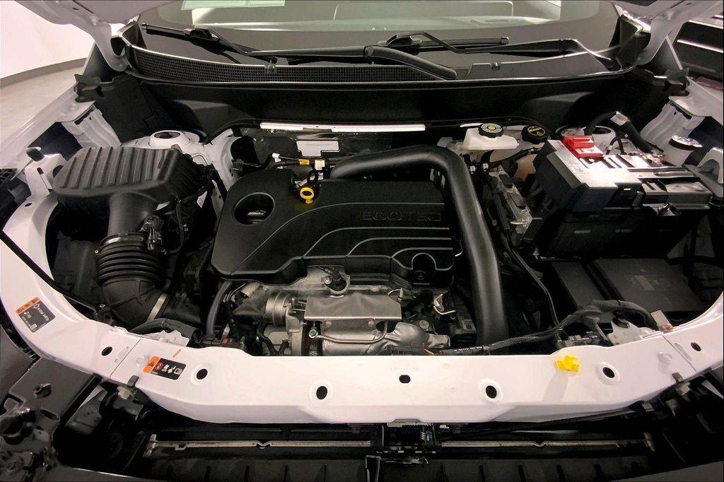 used 2025 Chevrolet Equinox car, priced at $24,750