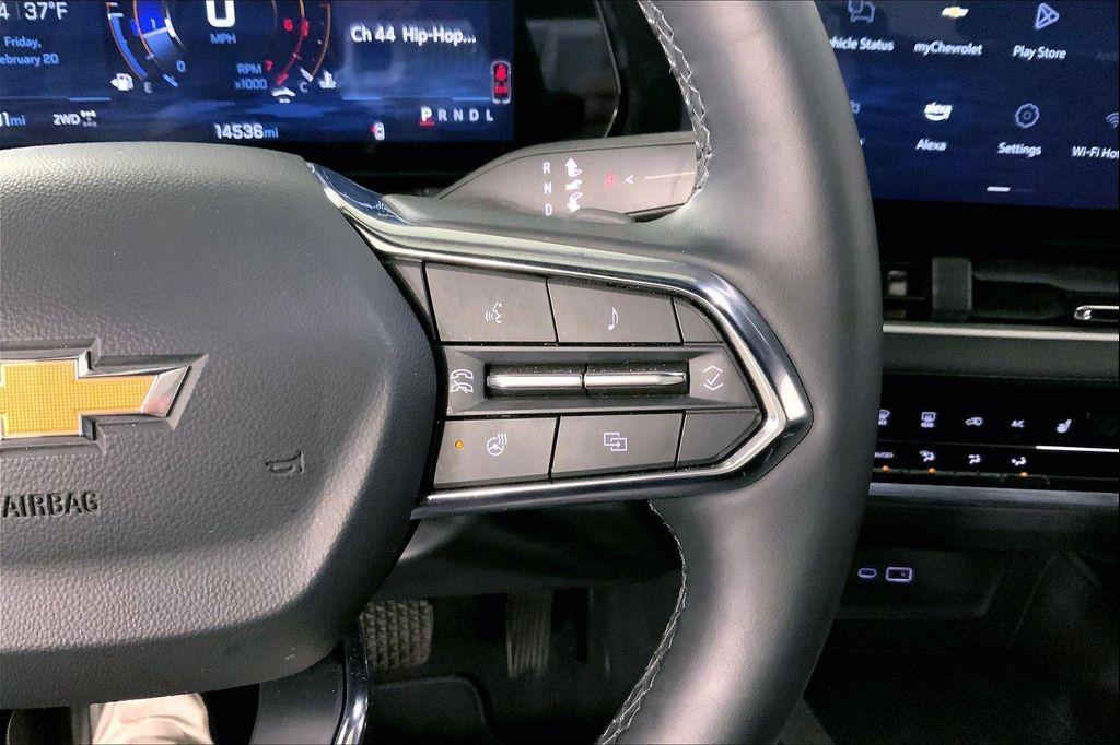 used 2025 Chevrolet Equinox car, priced at $24,750