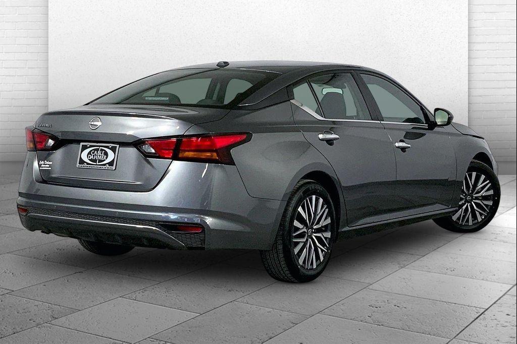 used 2025 Nissan Altima car, priced at $19,900