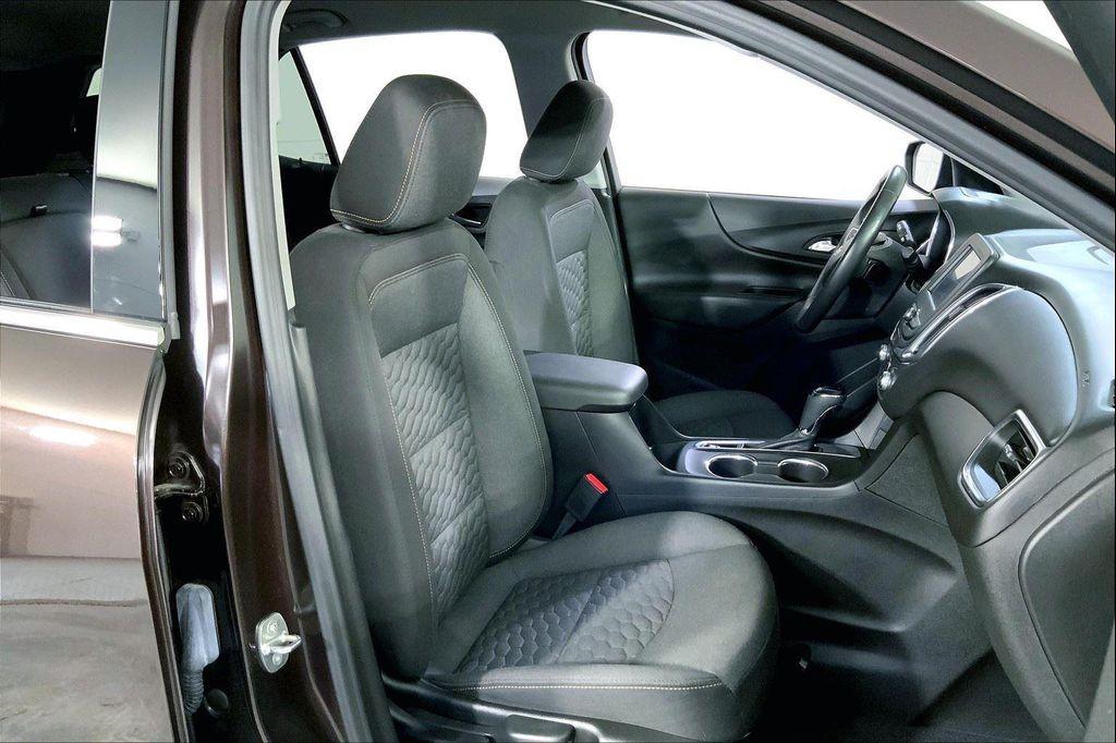used 2020 Chevrolet Equinox car, priced at $15,900