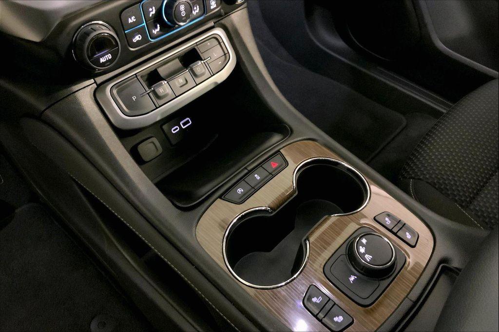 used 2023 GMC Acadia car, priced at $27,500