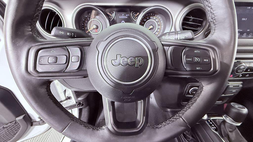 used 2022 Jeep Wrangler Unlimited car, priced at $26,999