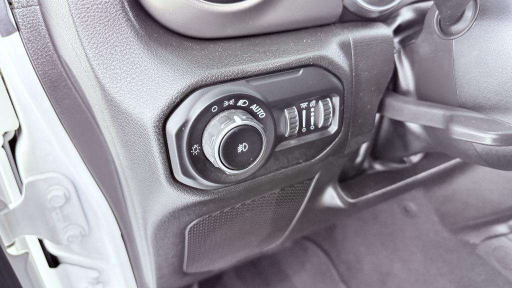 used 2022 Jeep Wrangler Unlimited car, priced at $26,999