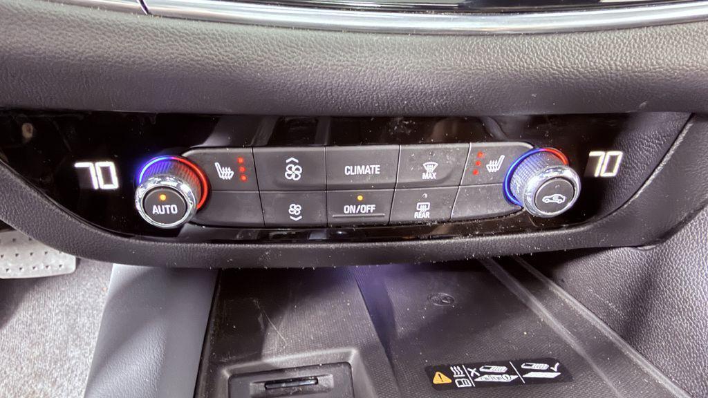 used 2022 Buick Enclave car, priced at $28,999