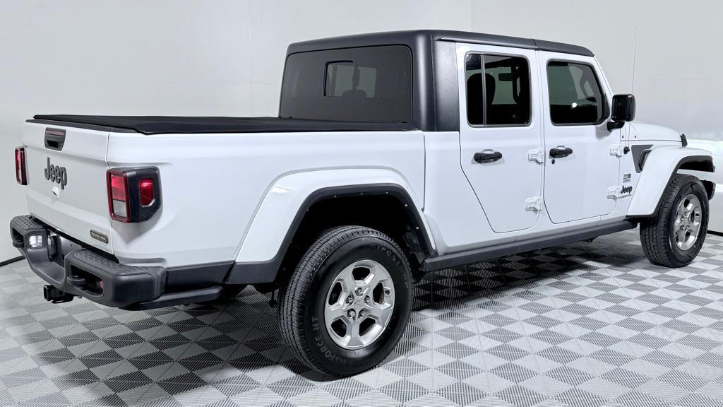 used 2021 Jeep Gladiator car, priced at $27,499