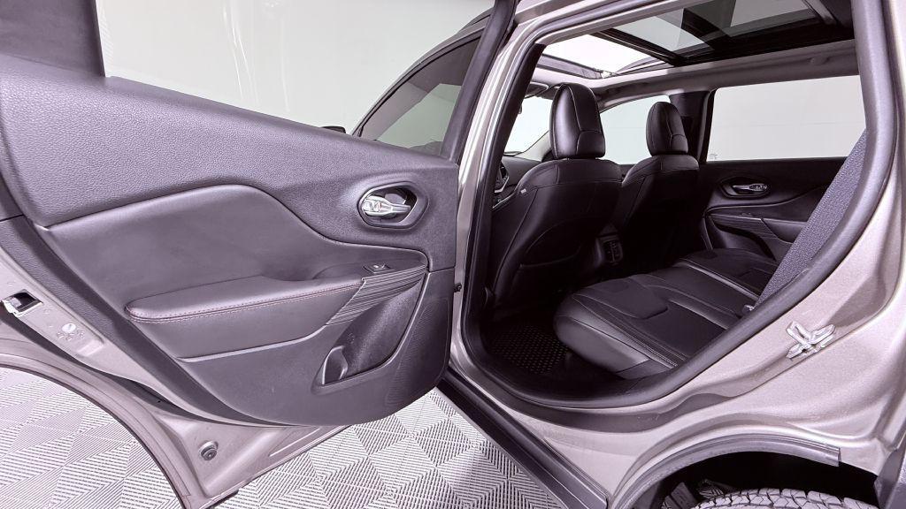 used 2017 Jeep Cherokee car, priced at $19,999