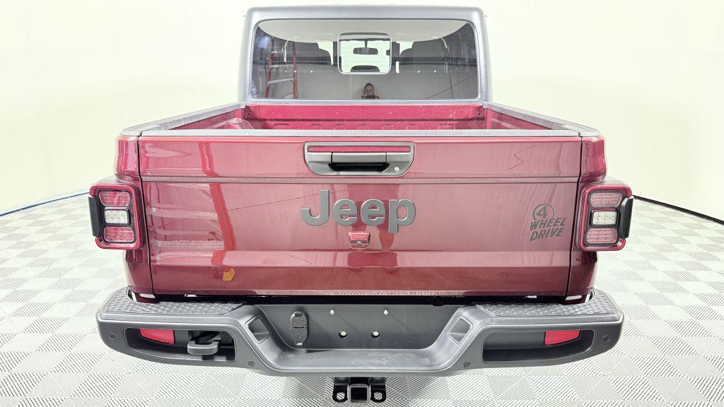 used 2021 Jeep Gladiator car, priced at $27,999