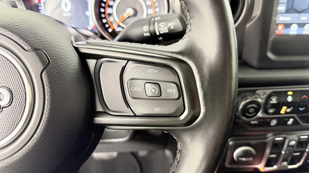 used 2021 Jeep Gladiator car, priced at $27,999