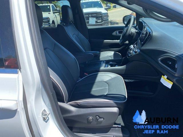 used 2026 Chrysler Pacifica car, priced at $39,895