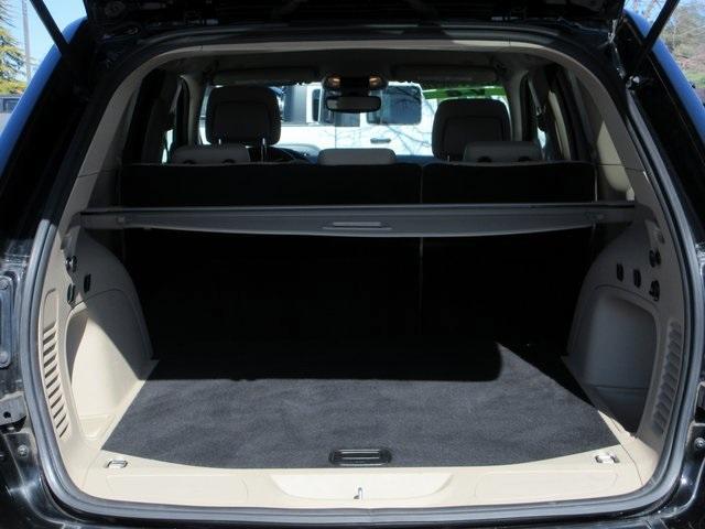 used 2022 Jeep Grand Cherokee WK car, priced at $21,495