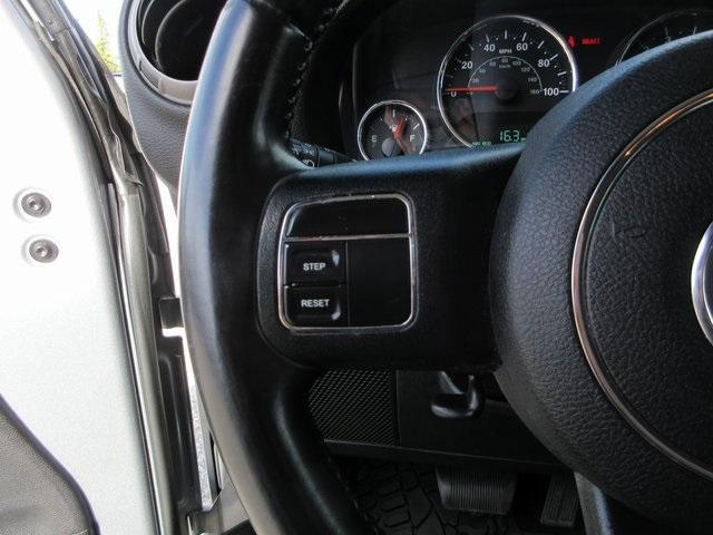 used 2015 Jeep Wrangler Unlimited car, priced at $17,995