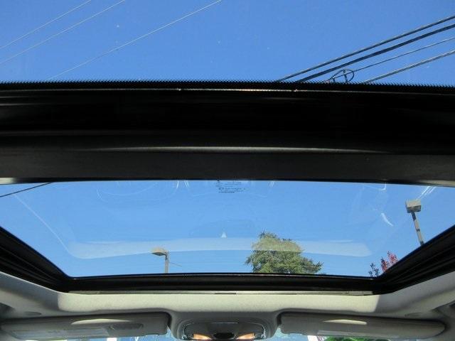 used 2021 Jeep Cherokee car, priced at $20,895