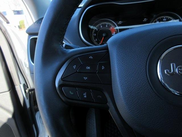 used 2021 Jeep Cherokee car, priced at $20,895