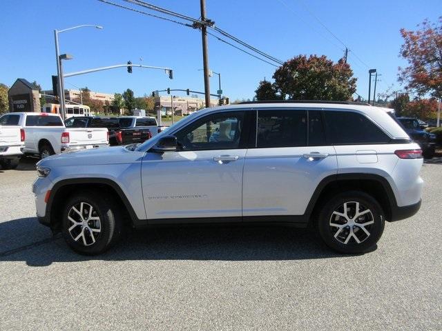 used 2024 Jeep Grand Cherokee car, priced at $31,495