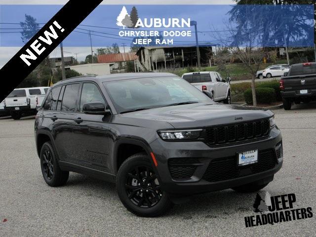 new 2025 Jeep Grand Cherokee car, priced at $45,225