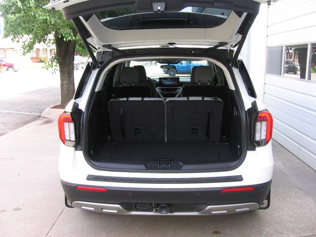 used 2025 Ford Explorer car, priced at $39,975