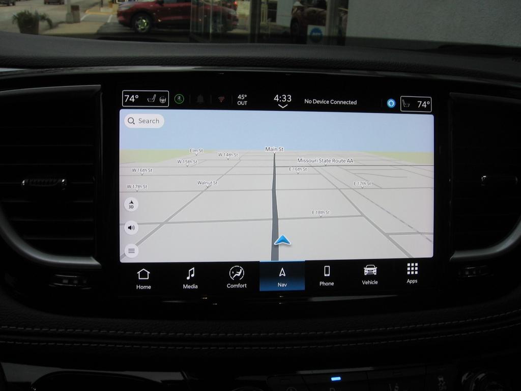 used 2025 Chrysler Pacifica car, priced at $38,475