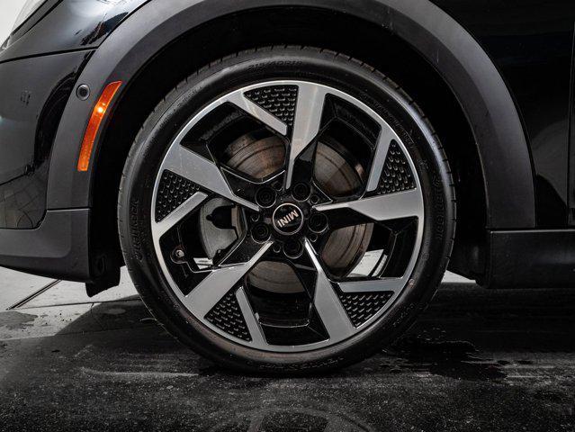 used 2025 MINI Hardtop car, priced at $30,698