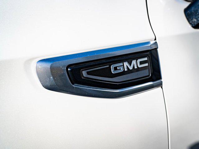 used 2021 GMC Yukon XL car, priced at $45,998