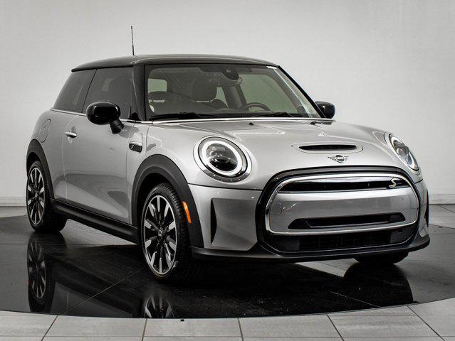 used 2024 MINI Hardtop car, priced at $23,598
