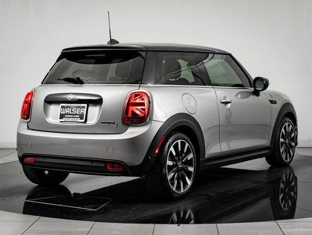 used 2024 MINI Hardtop car, priced at $23,598