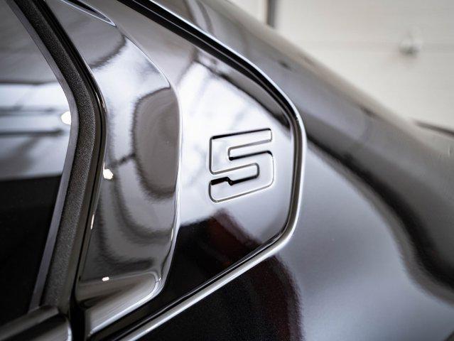 new 2026 BMW 550e car, priced at $85,035