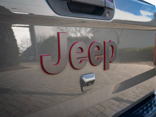 used 2022 Jeep Gladiator car, priced at $34,998