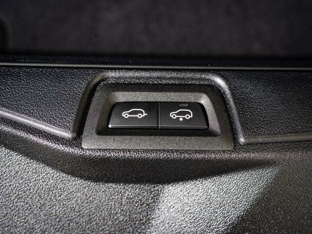 new 2026 BMW X7 car, priced at $99,175