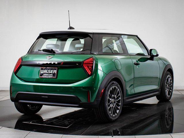 used 2025 MINI Hardtop car