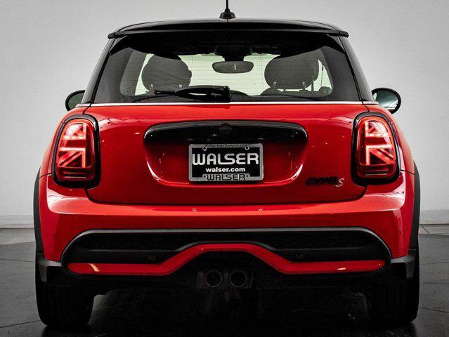 used 2023 MINI Hardtop car, priced at $24,598