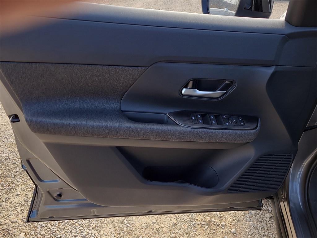 new 2026 Nissan Kicks car, priced at $24,425