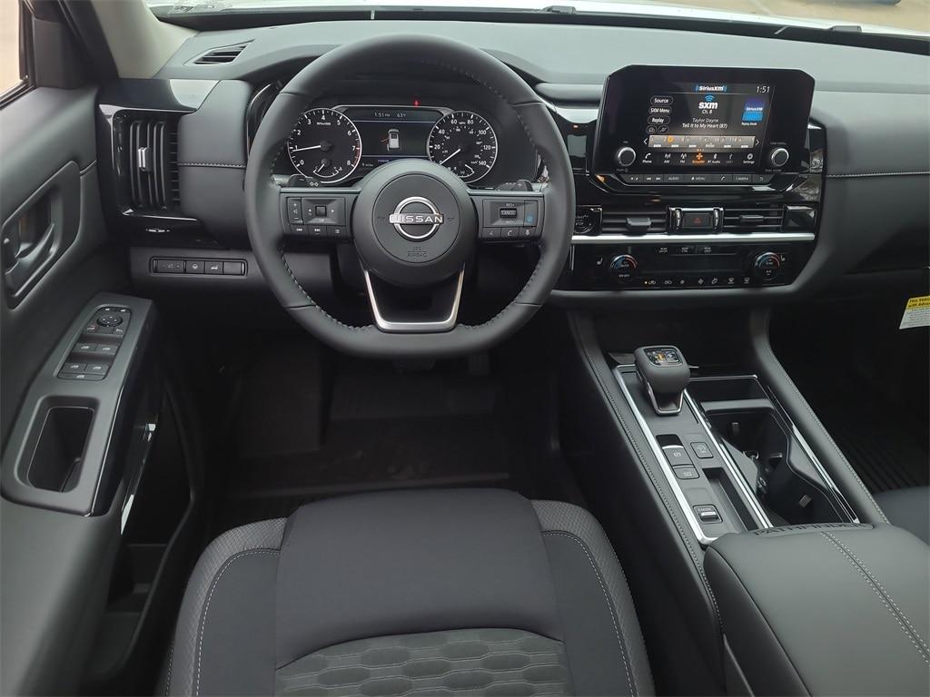 new 2025 Nissan Pathfinder car, priced at $35,295