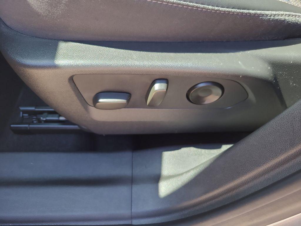 used 2021 Buick Envision car, priced at $18,000