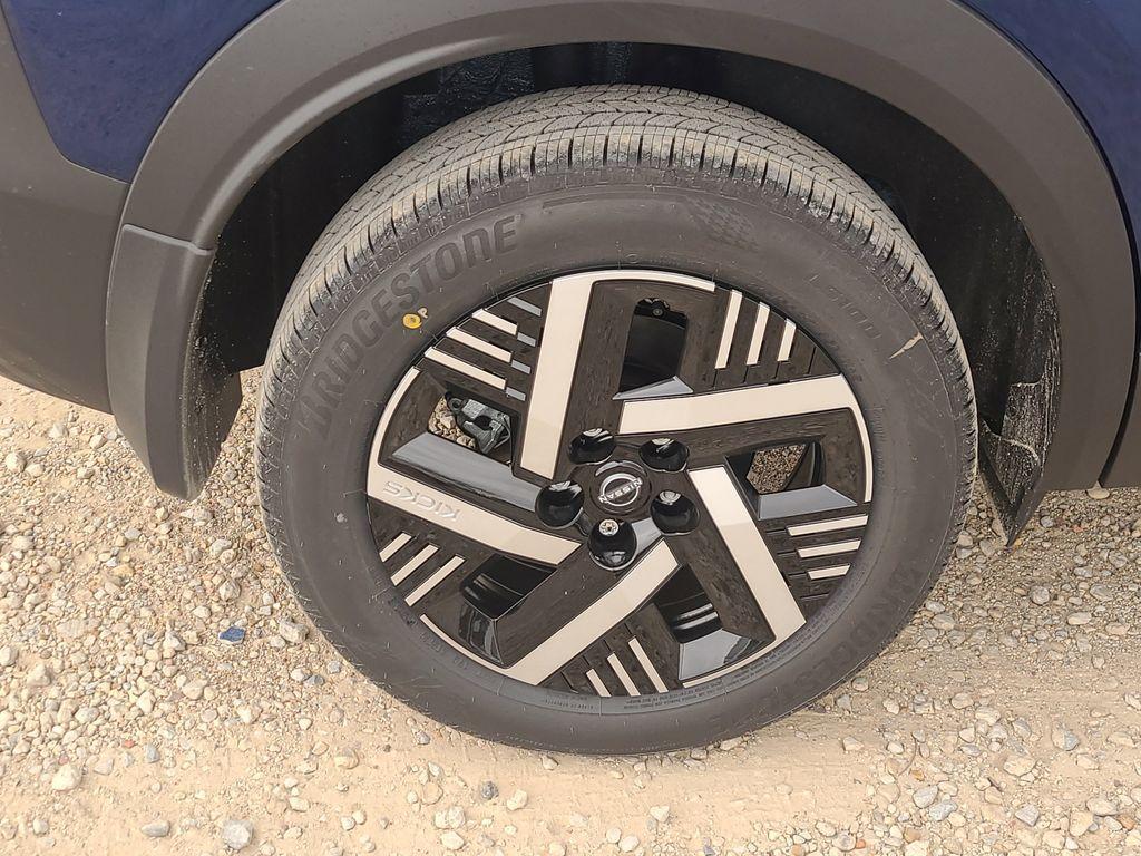 new 2026 Nissan Kicks car, priced at $25,573