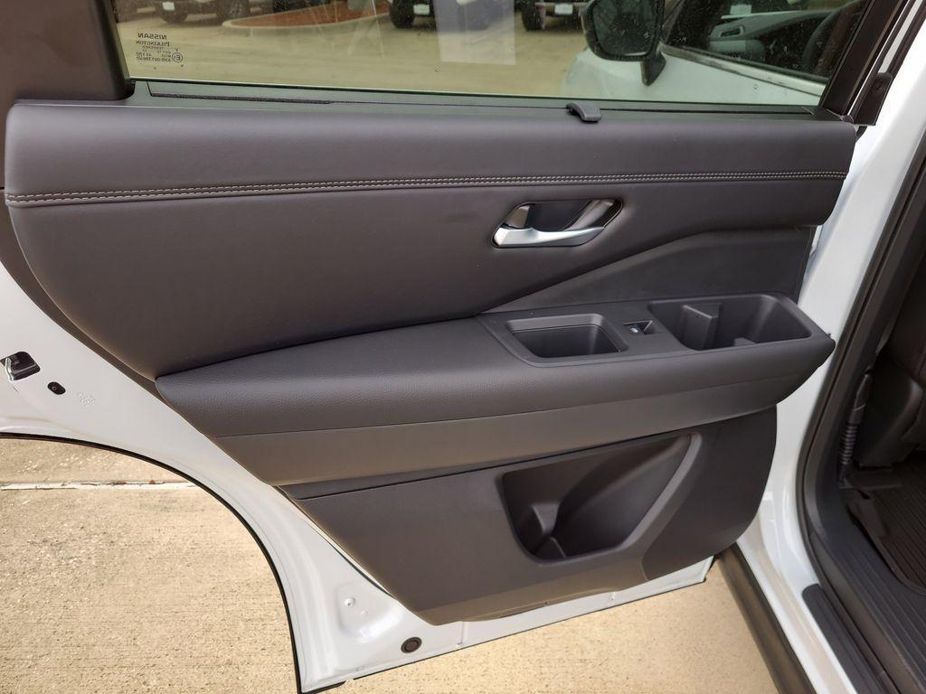 new 2026 Nissan Pathfinder car, priced at $47,761