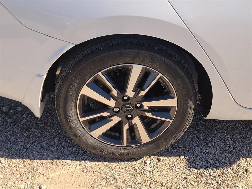 new 2025 Nissan Versa car, priced at $19,758