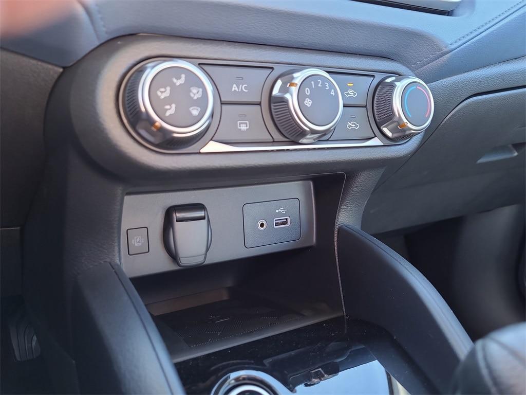 new 2025 Nissan Versa car, priced at $19,199