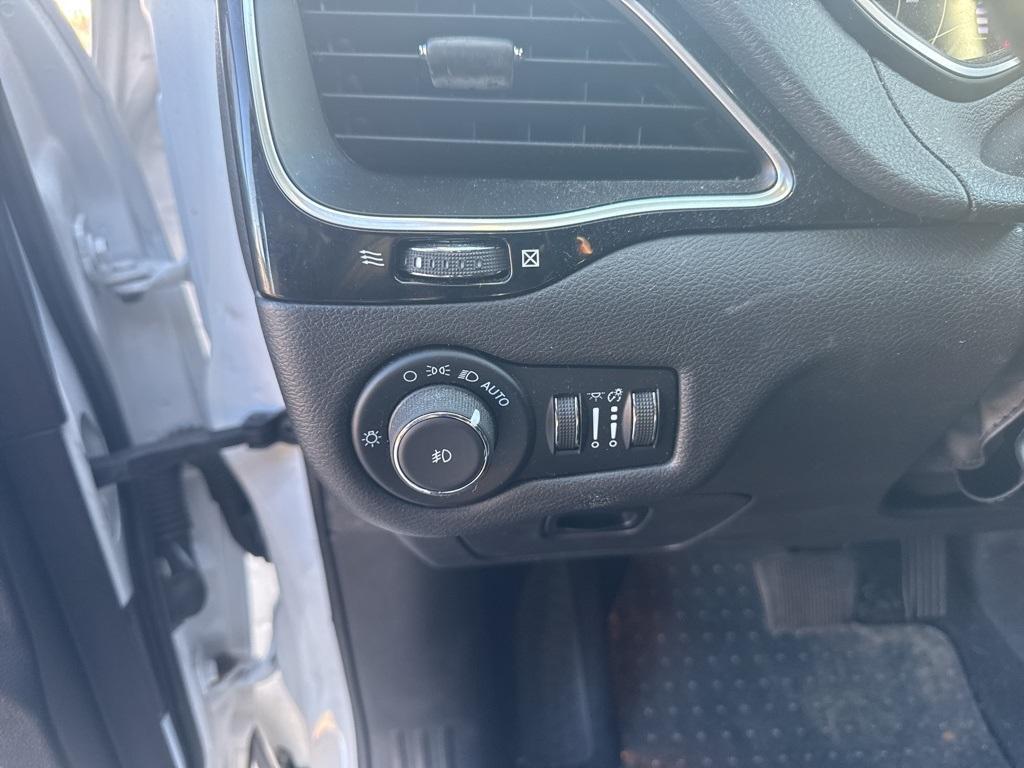 used 2021 Jeep Cherokee car, priced at $19,000