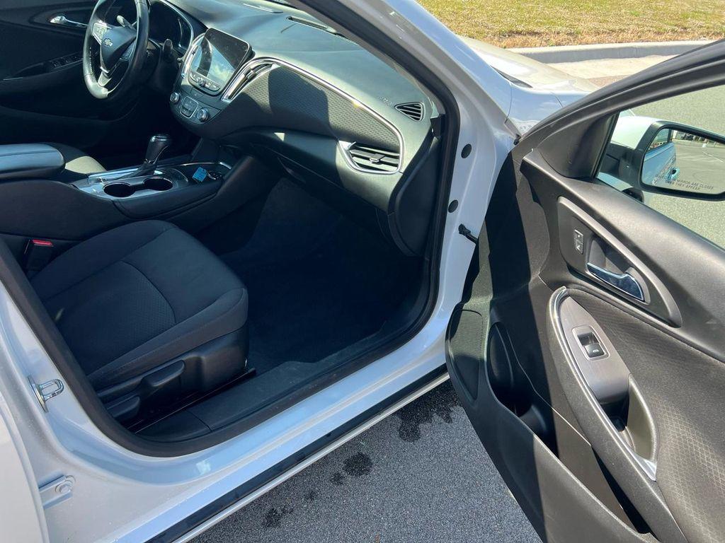 used 2018 Chevrolet Malibu car, priced at $11,499