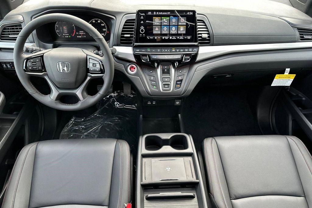 new 2026 Honda Odyssey car, priced at $44,730