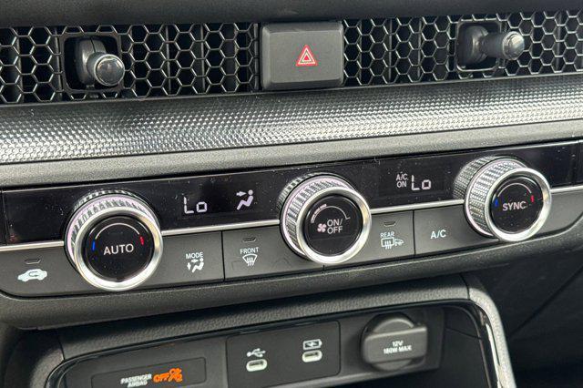 new 2026 Honda CR-V Hybrid car, priced at $35,981