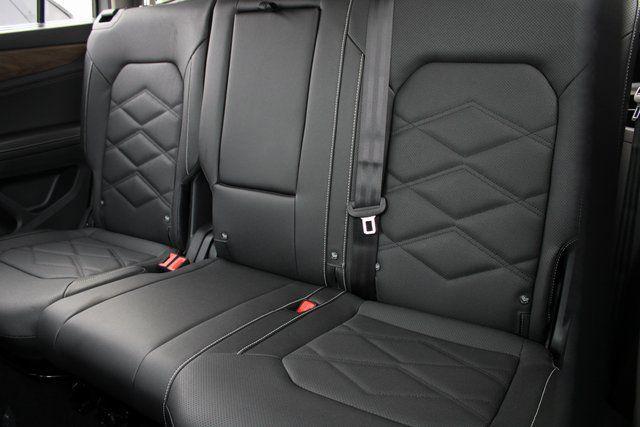 new 2026 Volkswagen Atlas car, priced at $43,751