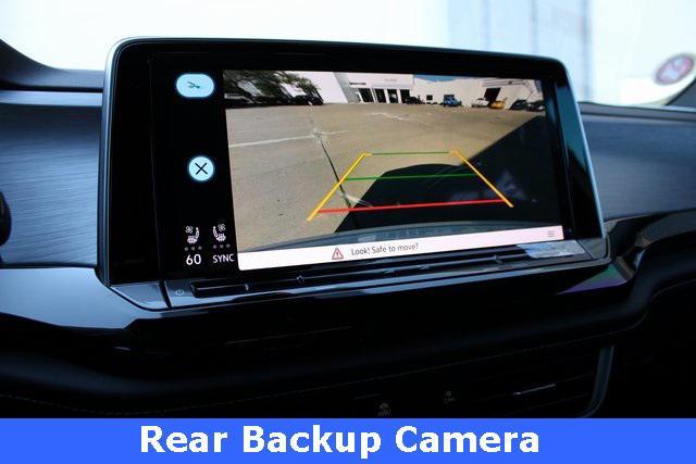 new 2026 Volkswagen Atlas Cross Sport car, priced at $38,327